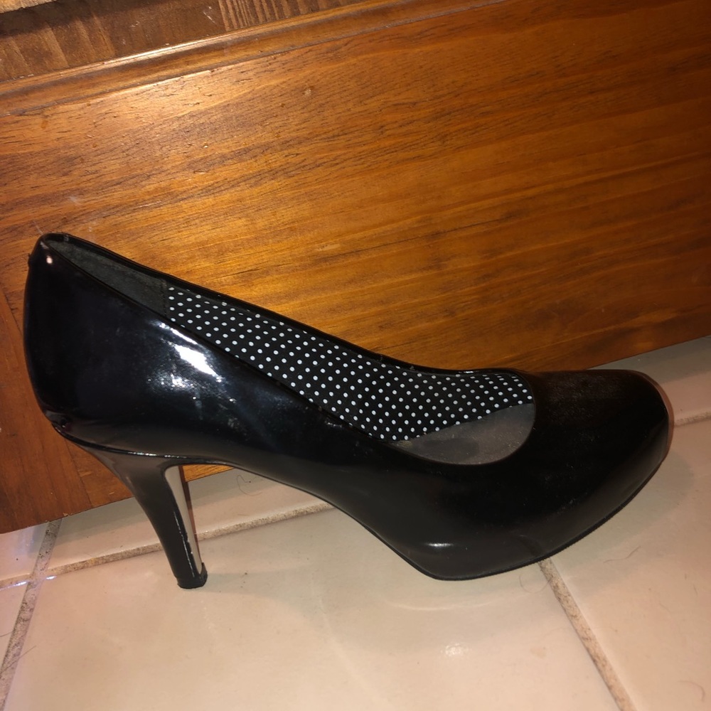 Black heels